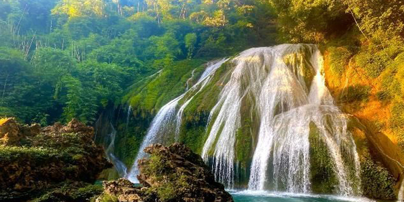 Meghalayas Group Tour package
