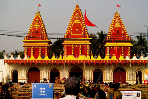 Holy dip at Ganga Sagar Tour